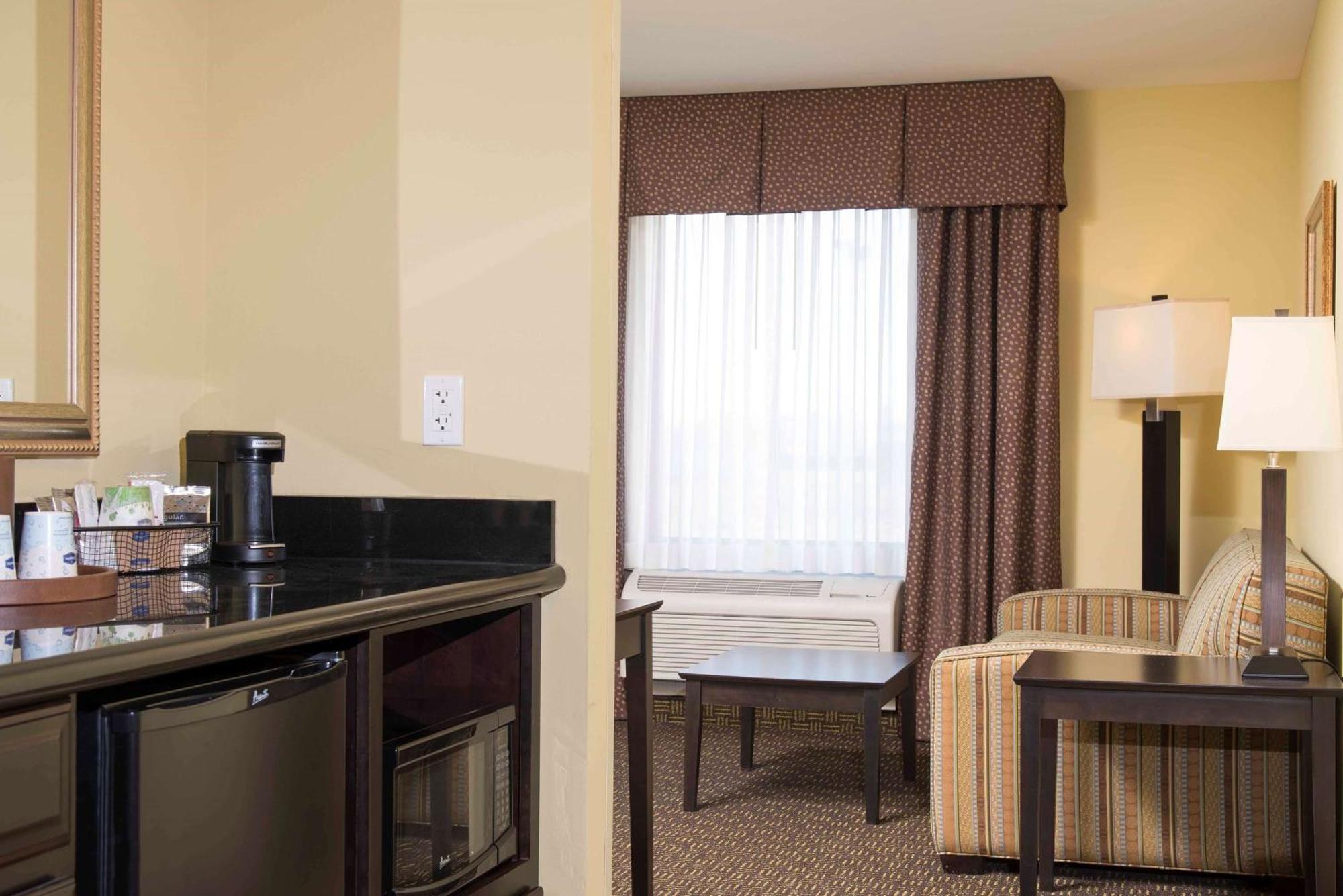 Hampton Inn&Suites Danville Extérieur photo